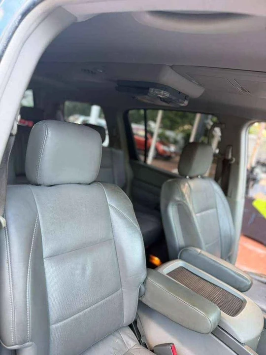 2006 Nissan Armada - Image 10 of 12