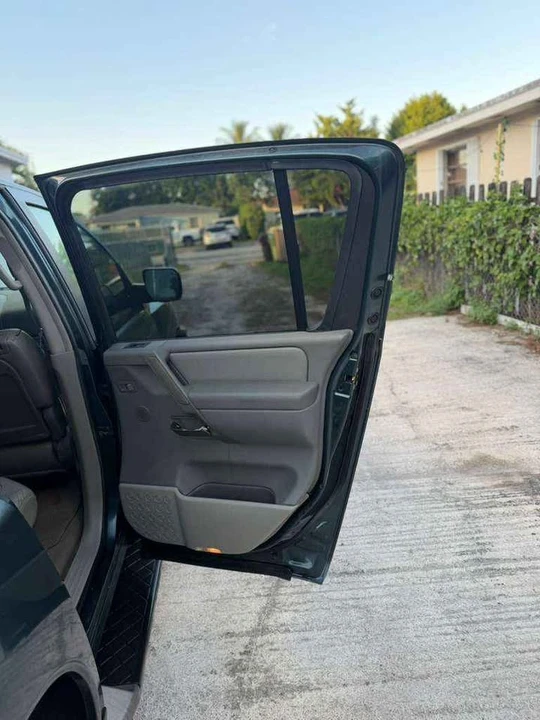 2006 Nissan Armada - Image 12 of 12