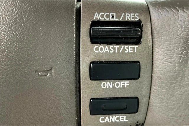 2006 Nissan Armada - Image 18 of 20