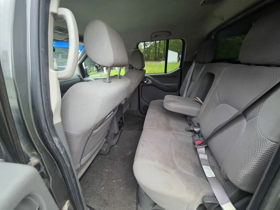 2006 Nissan Frontier 2nd Gen - Image 10 of 14