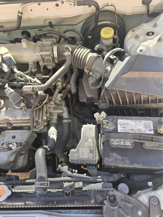 2006 Nissan NV - Image 3 of 6