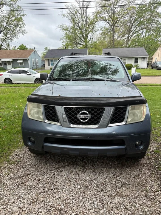 2006 Nissan Pathfinder 3rd Gen - Image 2 of 2