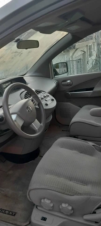 2006 Nissan Quest - Image 5 of 5