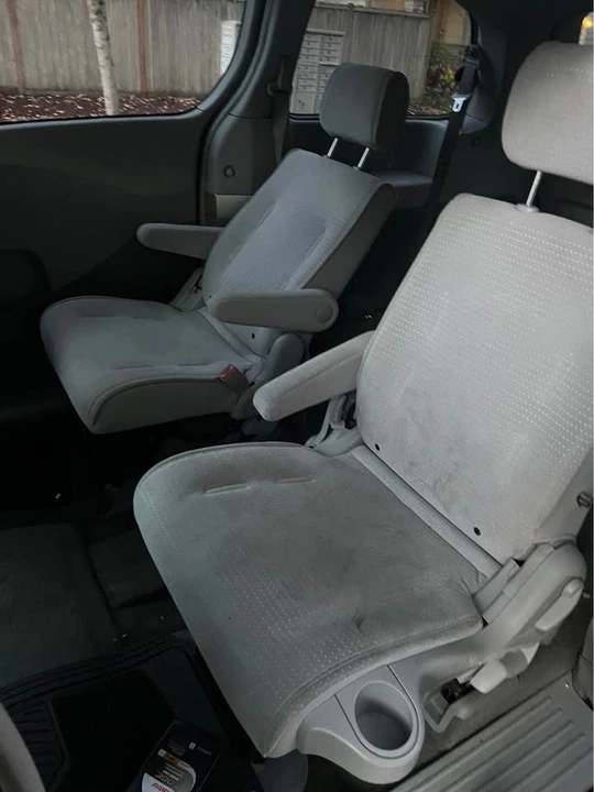 2006 Nissan Quest - Image 9 of 13