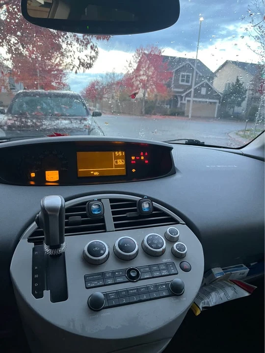 2006 Nissan Quest - Image 7 of 13