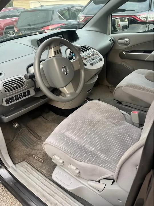 2006 Nissan Quest - Image 3 of 6