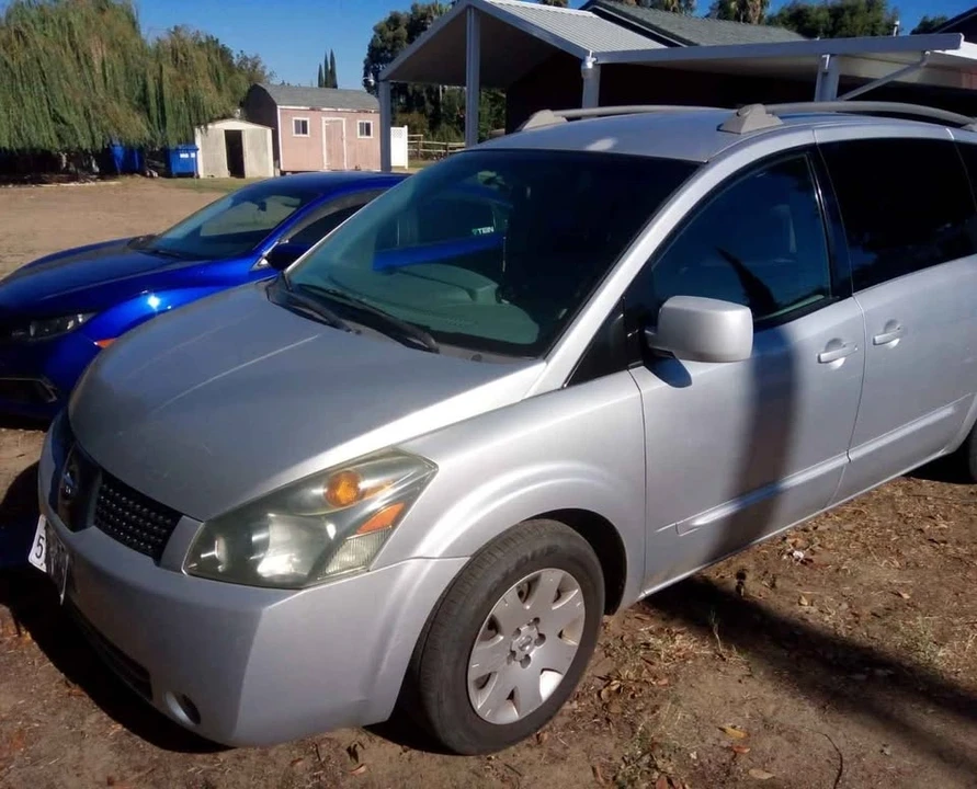 2006 Nissan Quest - Image 2 of 8