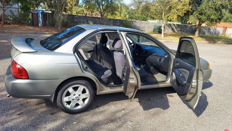 2006 Nissan Sentra 5th Gen - Image 4 of 9