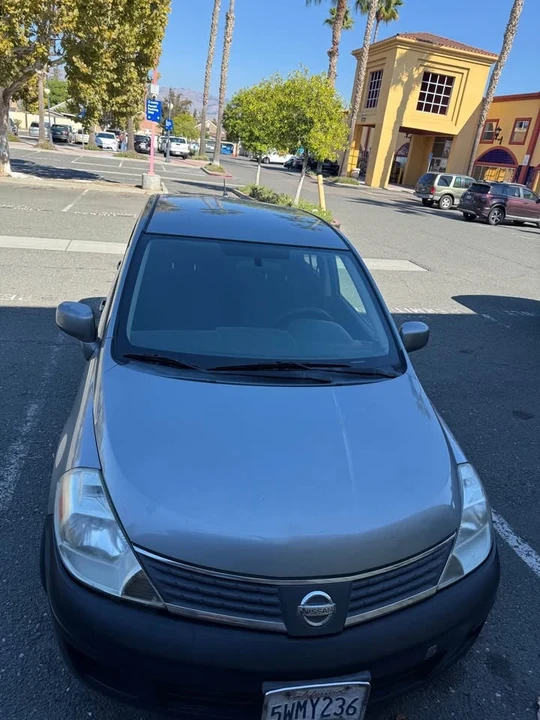 2006 Nissan Versa - Image 4 of 6
