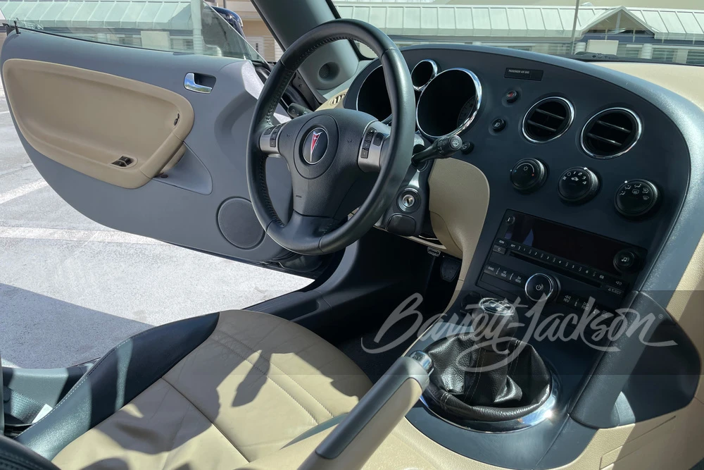 2006 Pontiac Solstice - Image 3 of 12