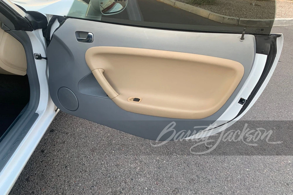 2006 Pontiac Solstice - Image 10 of 14