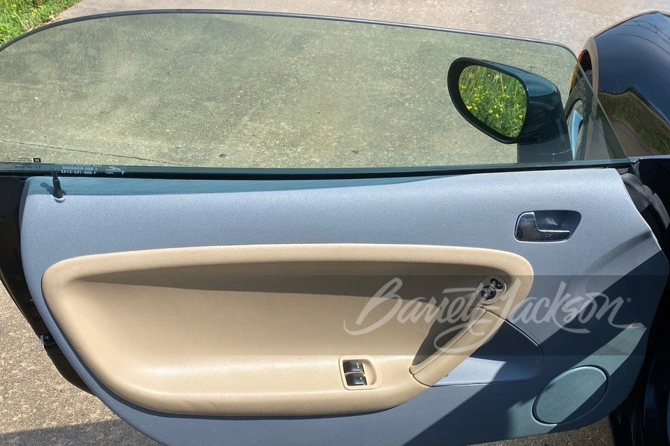 2006 Pontiac Solstice - Image 10 of 13