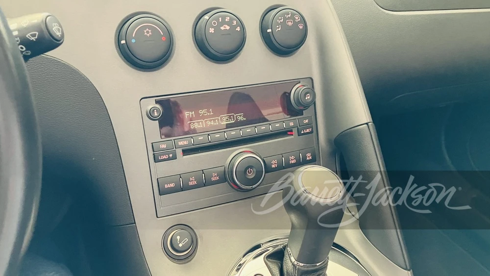 2006 Pontiac Solstice - Image 12 of 17
