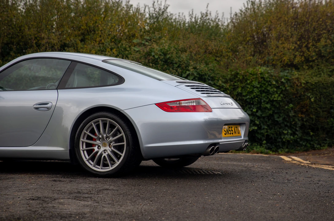 2006 Porsche 997 Carrera S - Image 28 of 31
