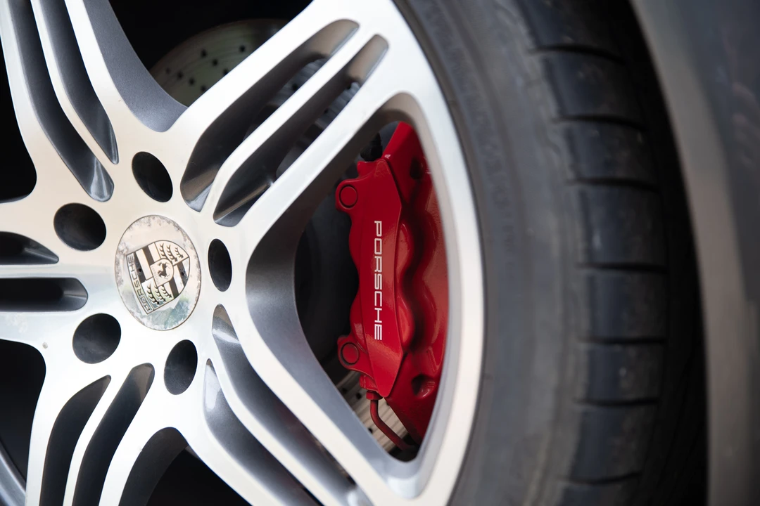 2006 Porsche 997 Turbo - Image 14 of 31