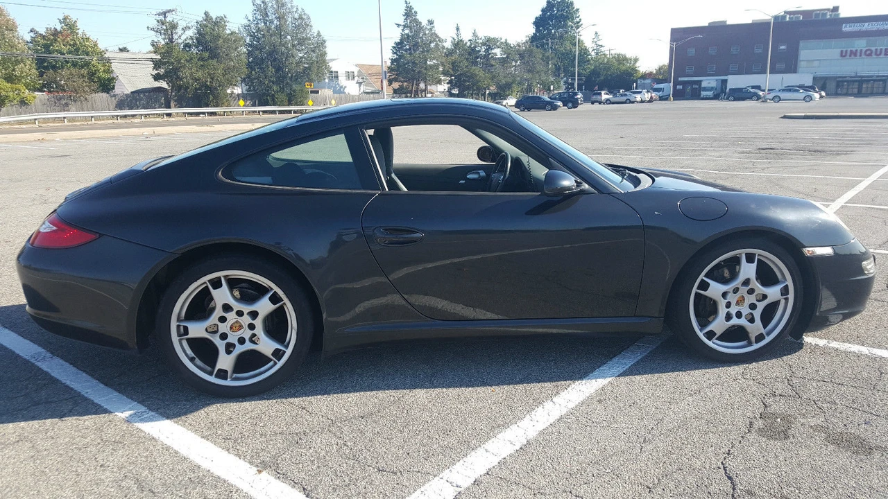 2006 Porsche 997 Carrera - Image 10 of 17