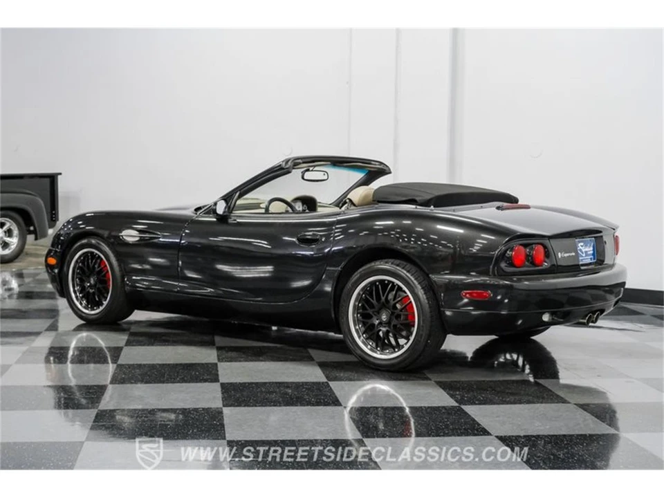 2006 Panoz Esperante - Image 7 of 31