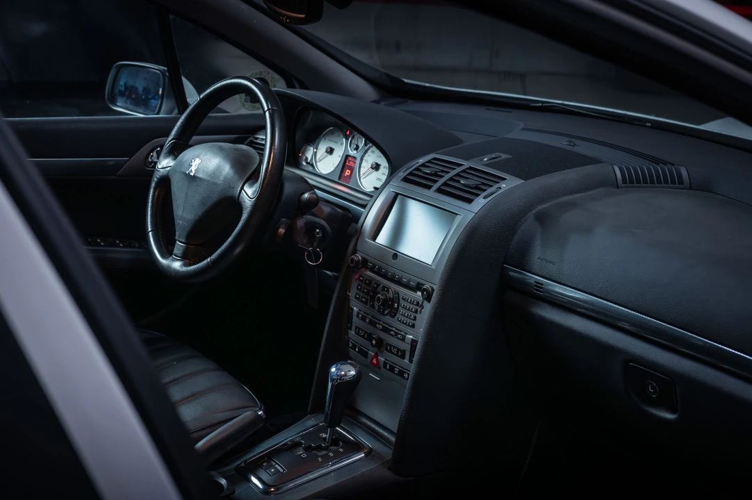 2006 Peugeot 504 - Image 23 of 30