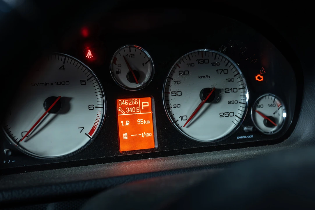 2006 Peugeot 504 - Image 25 of 30