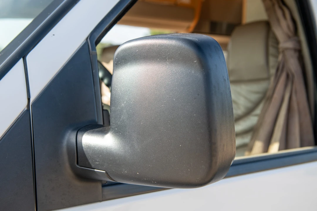 2006 Chevrolet Express - Image 26 of 31