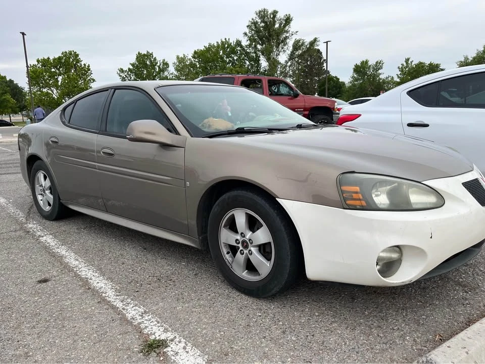 2006 Pontiac G6 - Image 6 of 10