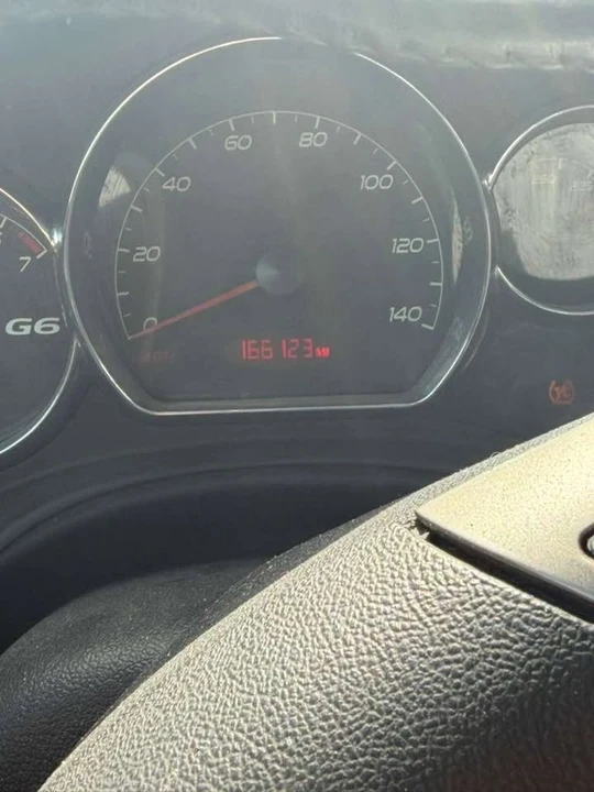 2006 Pontiac G6 - Image 7 of 7