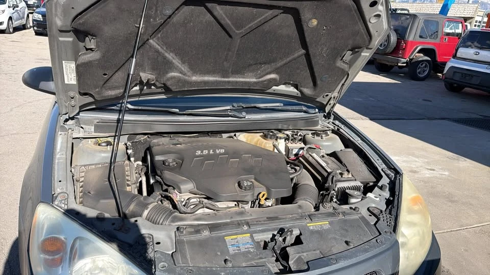 2006 Pontiac G6 - Image 6 of 7