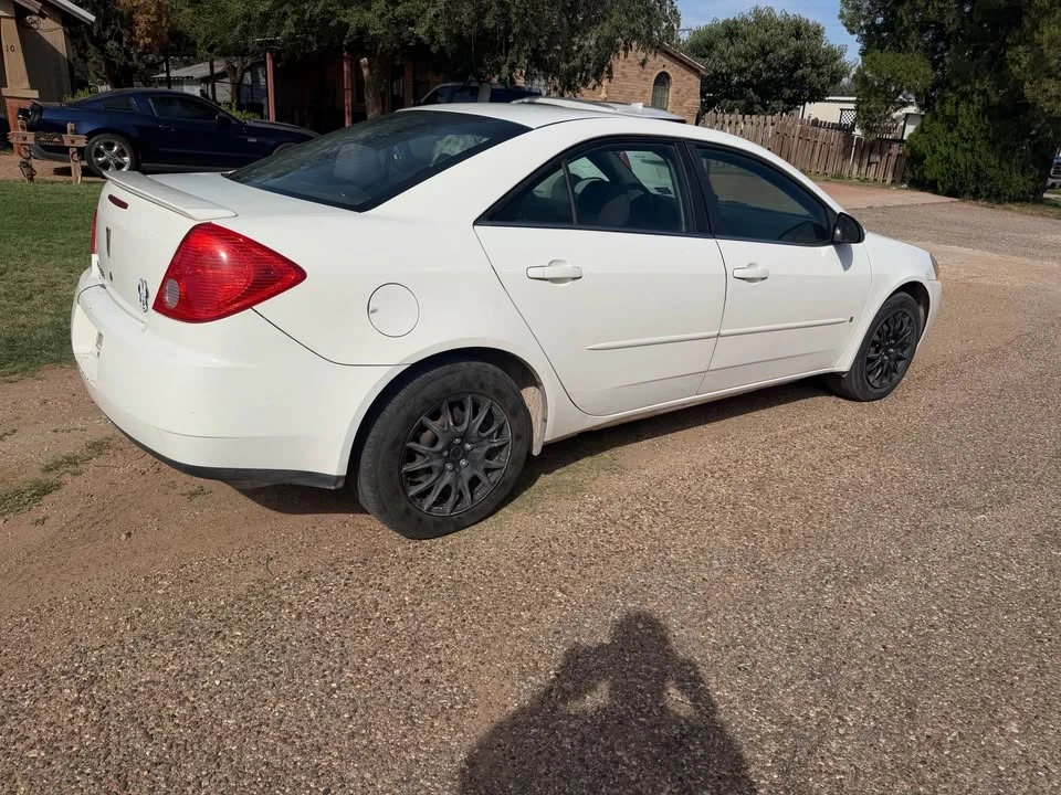 2006 Pontiac G6 - Image 3 of 7