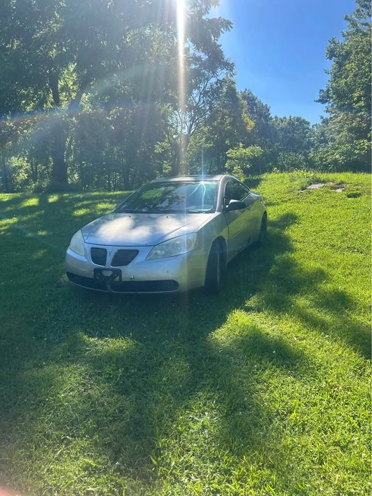 2006 Pontiac G6 - Image 2 of 7