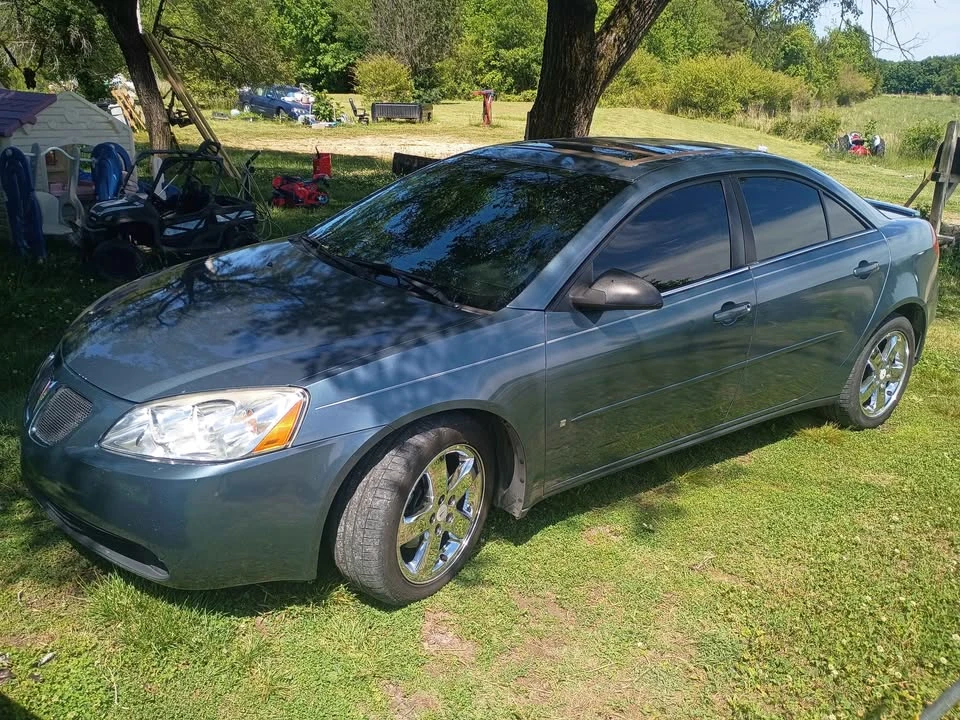 2006 Pontiac G6 - Image 2 of 6