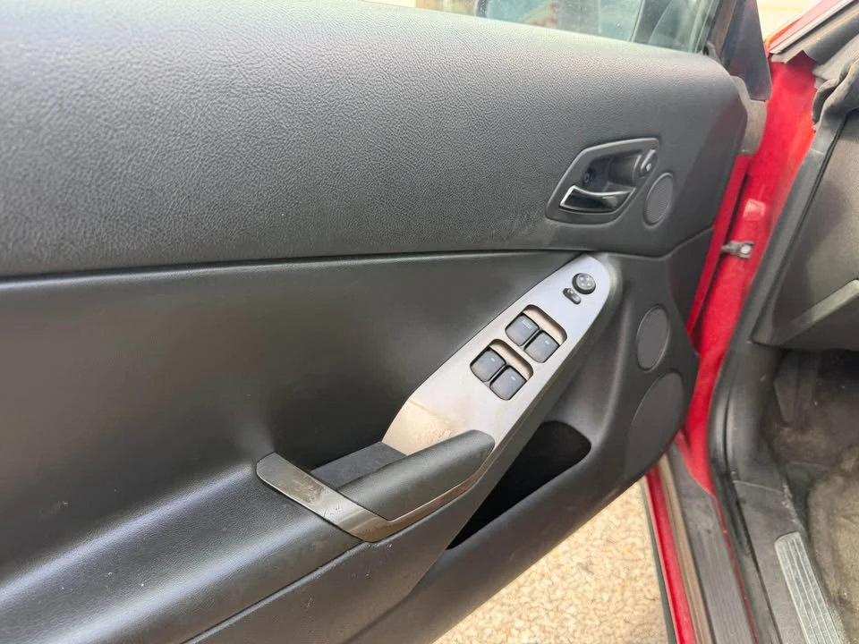 2006 Pontiac G6 - Image 6 of 14