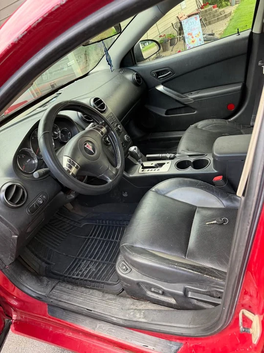 2006 Pontiac G6 - Image 3 of 5