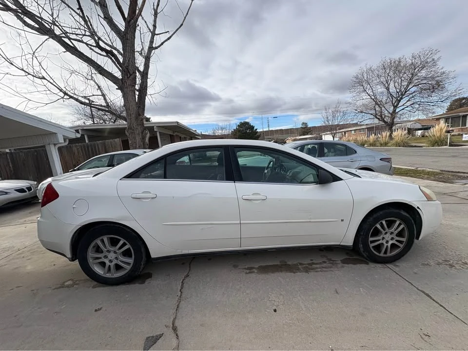 2006 Pontiac G6 - Image 4 of 9
