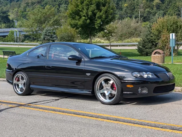 2006 Pontiac GTO 4th Gen - Image 2 of 15
