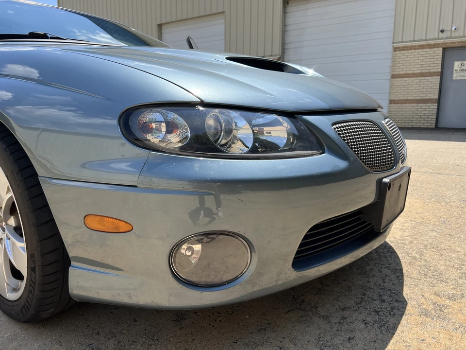 2006 Pontiac GTO 4th Gen - Image 12 of 31