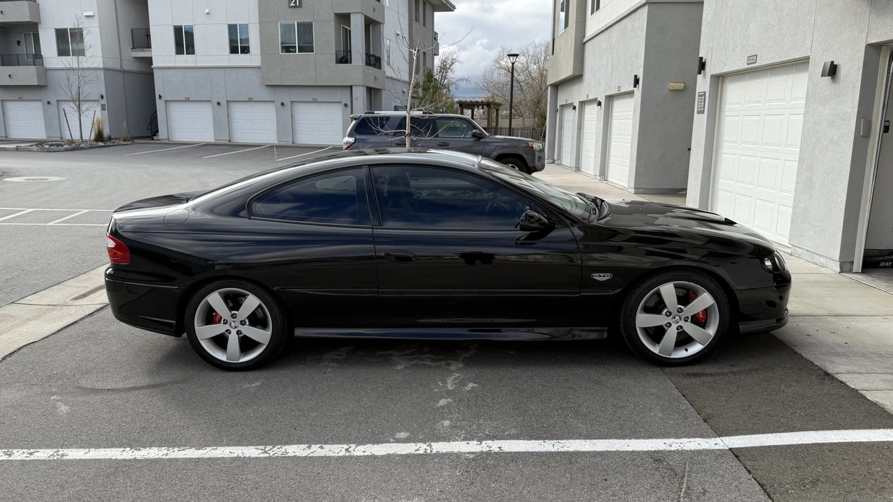 2006 Pontiac GTO 4th Gen - Image 12 of 31