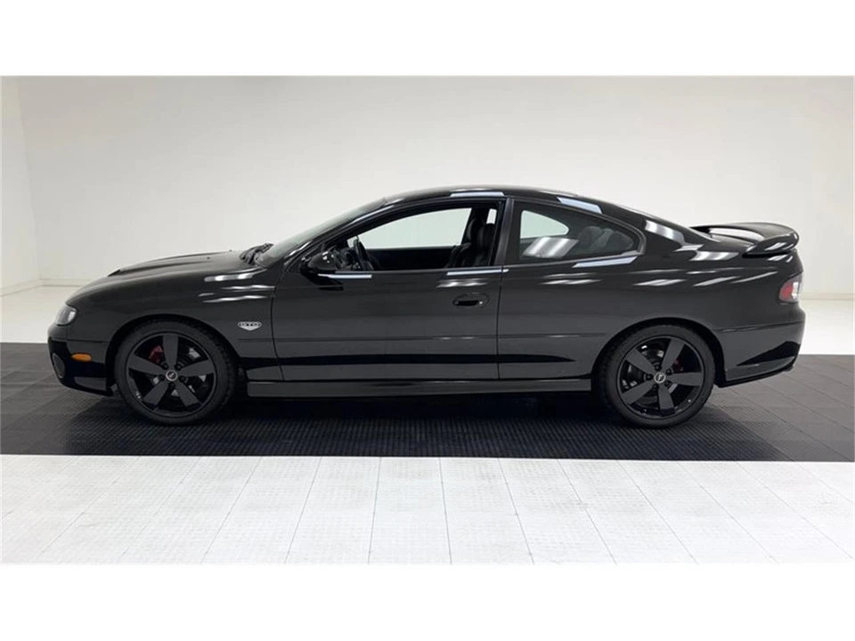 2006 Pontiac GTO 4th Gen - Image 2 of 31