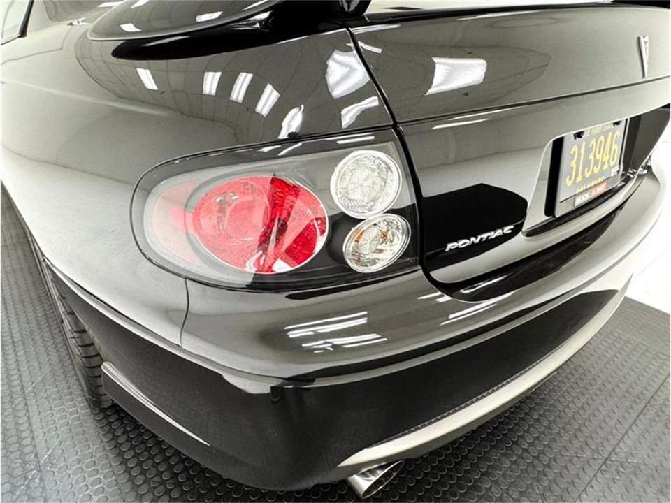 2006 Pontiac GTO 4th Gen - Image 22 of 31