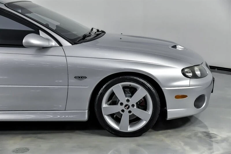 2006 Pontiac GTO 4th Gen - Image 14 of 21