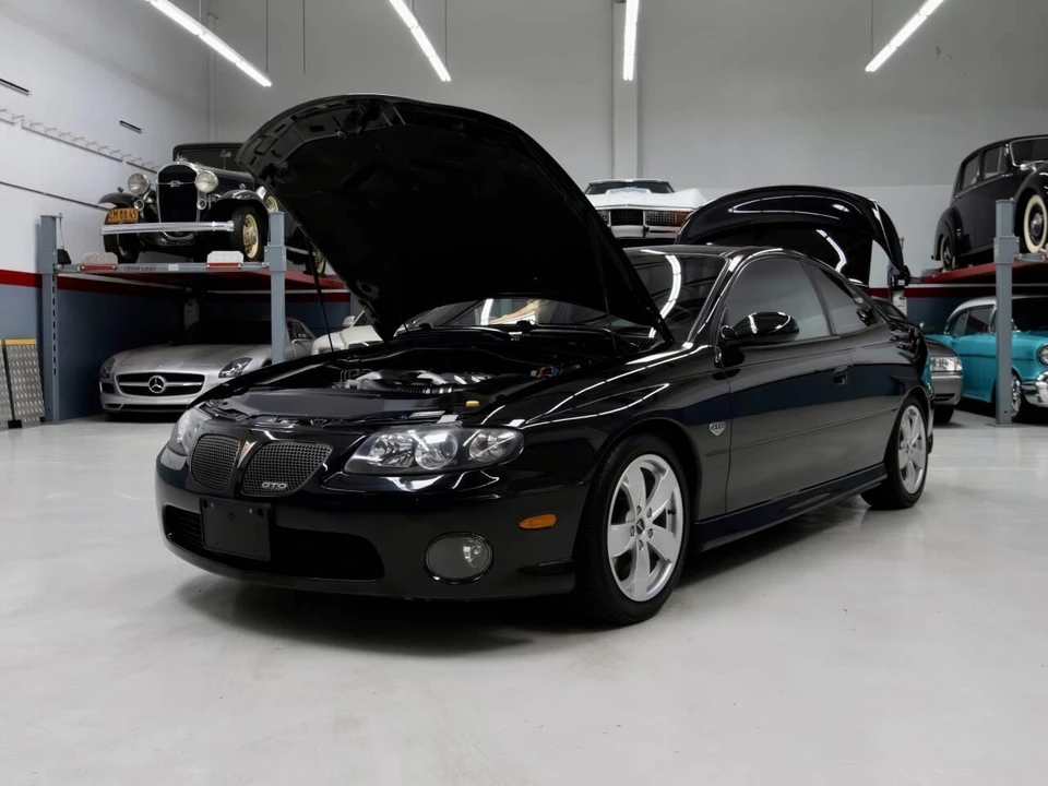 2006 Pontiac GTO 4th Gen - Image 10 of 31