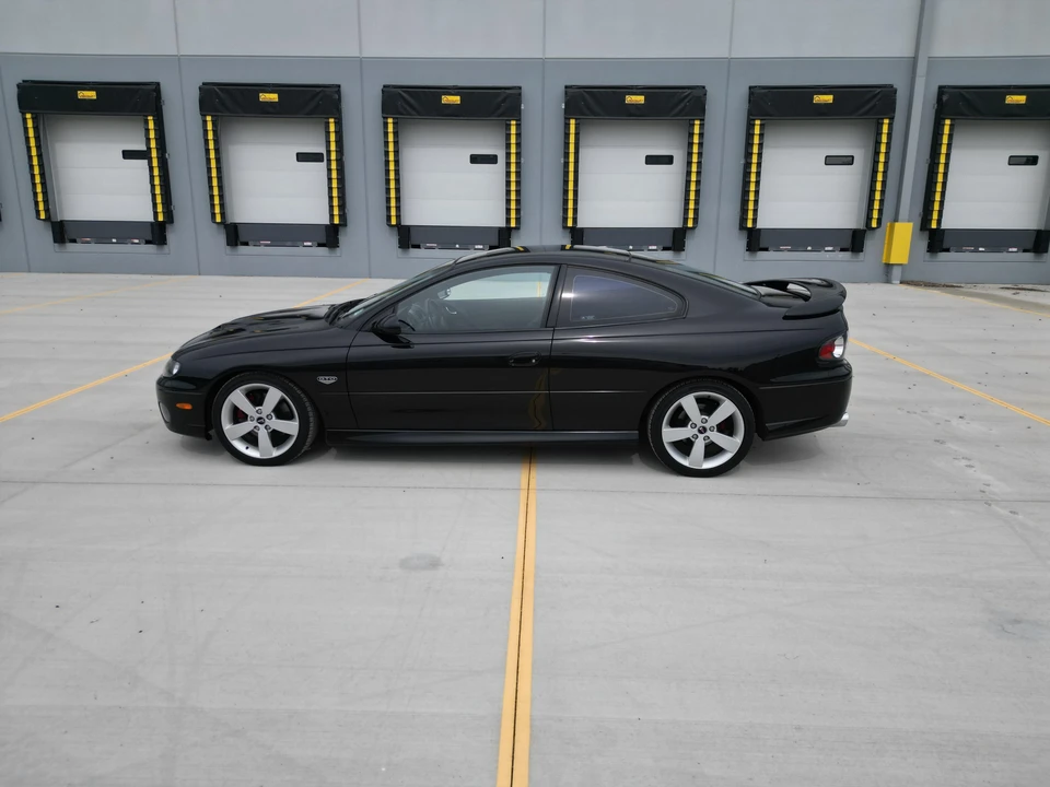 2006 Pontiac GTO 4th Gen - Image 10 of 31