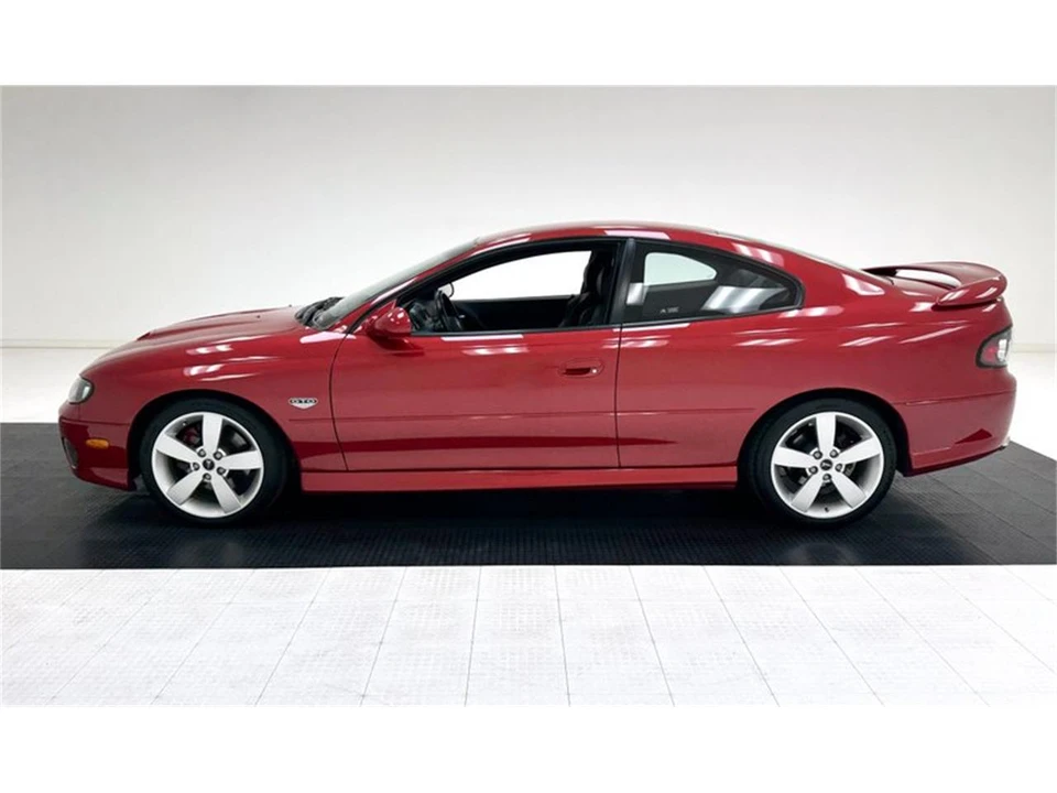 2006 Pontiac GTO 4th Gen - Image 2 of 31