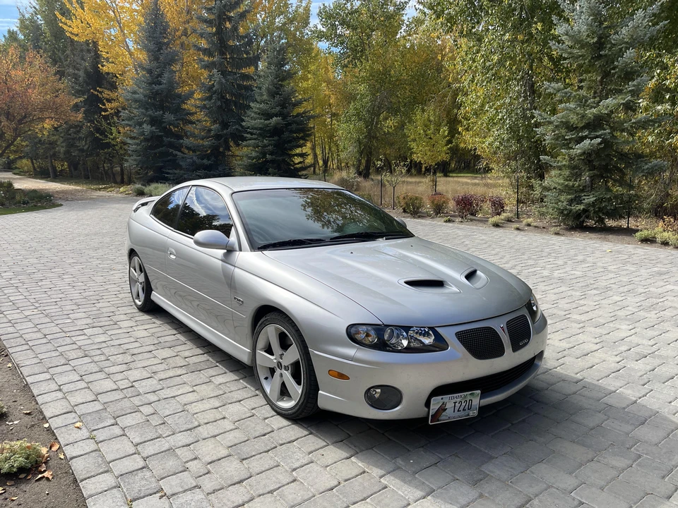 2006 Pontiac GTO 4th Gen - Image 12 of 31