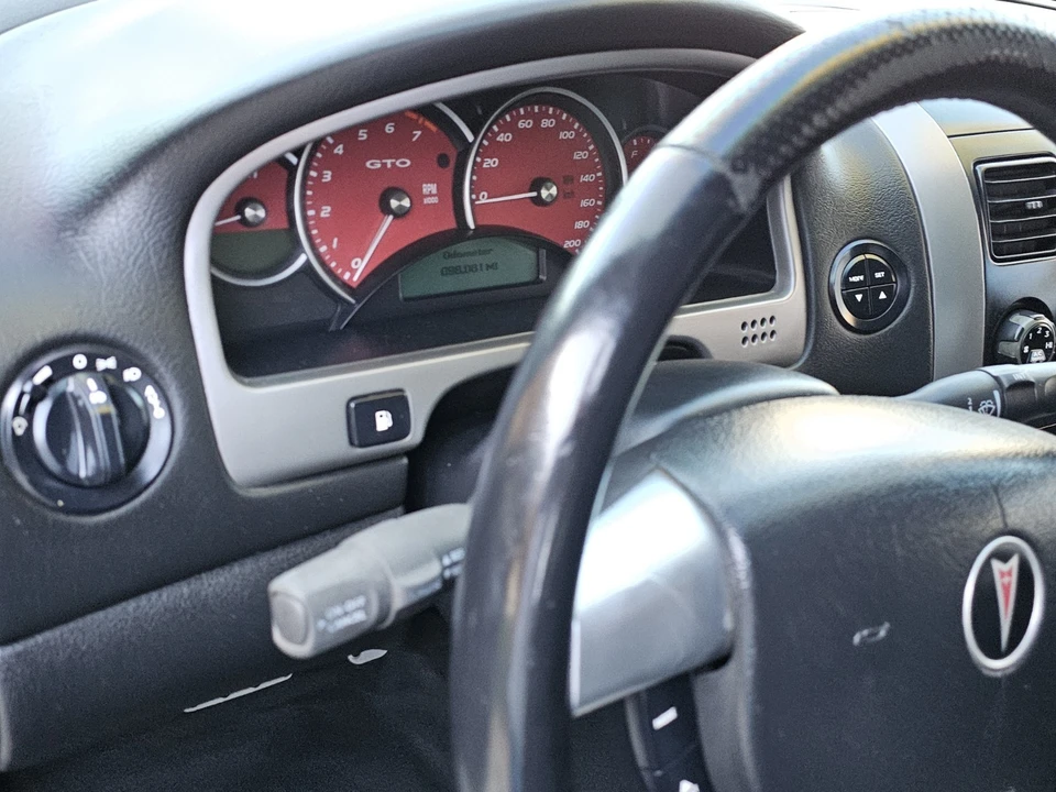 2006 Pontiac GTO 4th Gen - Image 16 of 31