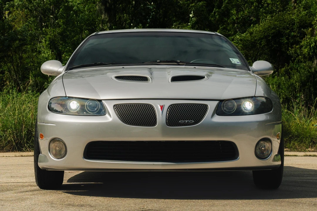 2006 Pontiac GTO 4th Gen - Image 2 of 31