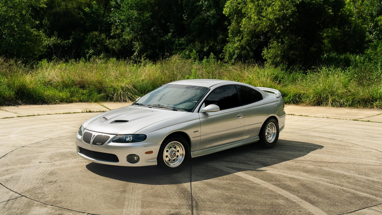2006 Pontiac GTO 4th Gen - Image 9 of 31