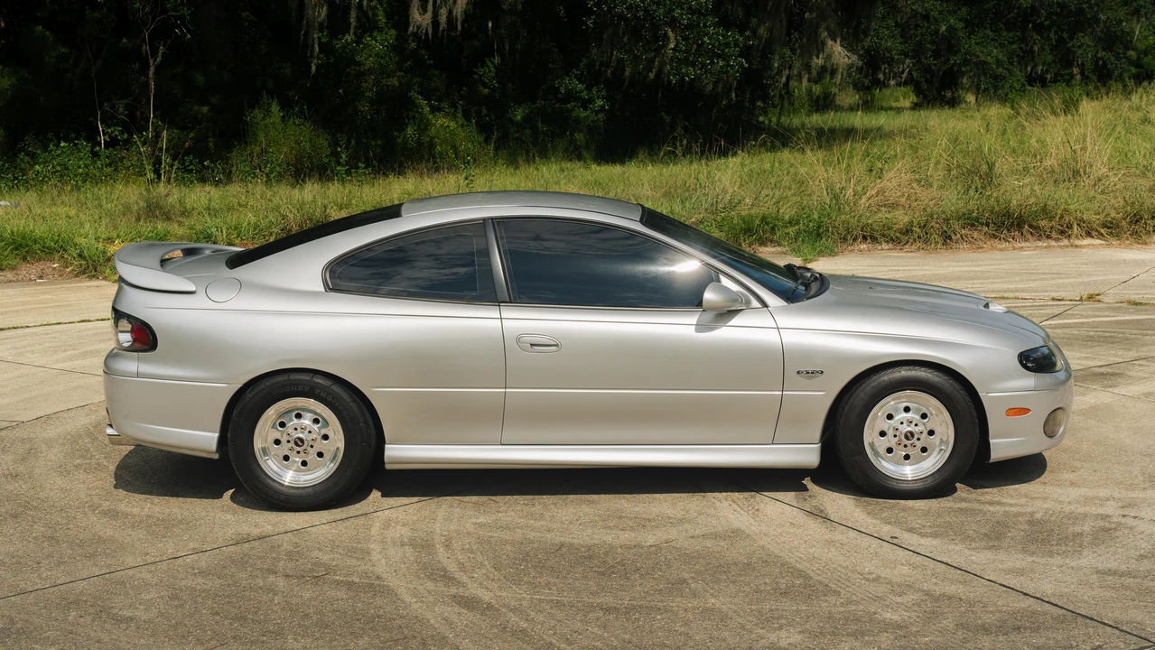 2006 Pontiac GTO 4th Gen - Image 19 of 31