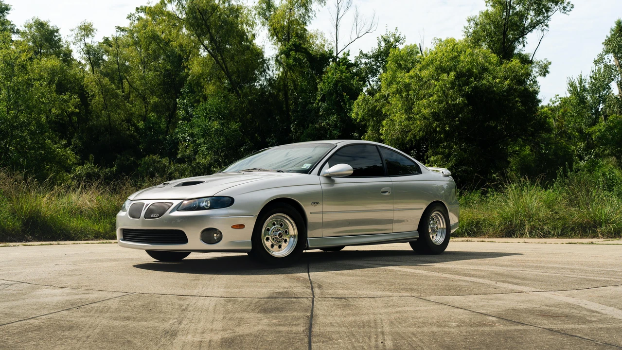 2006 Pontiac GTO 4th Gen - Image 10 of 31