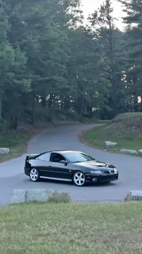 2006 Pontiac GTO Coupe 2D