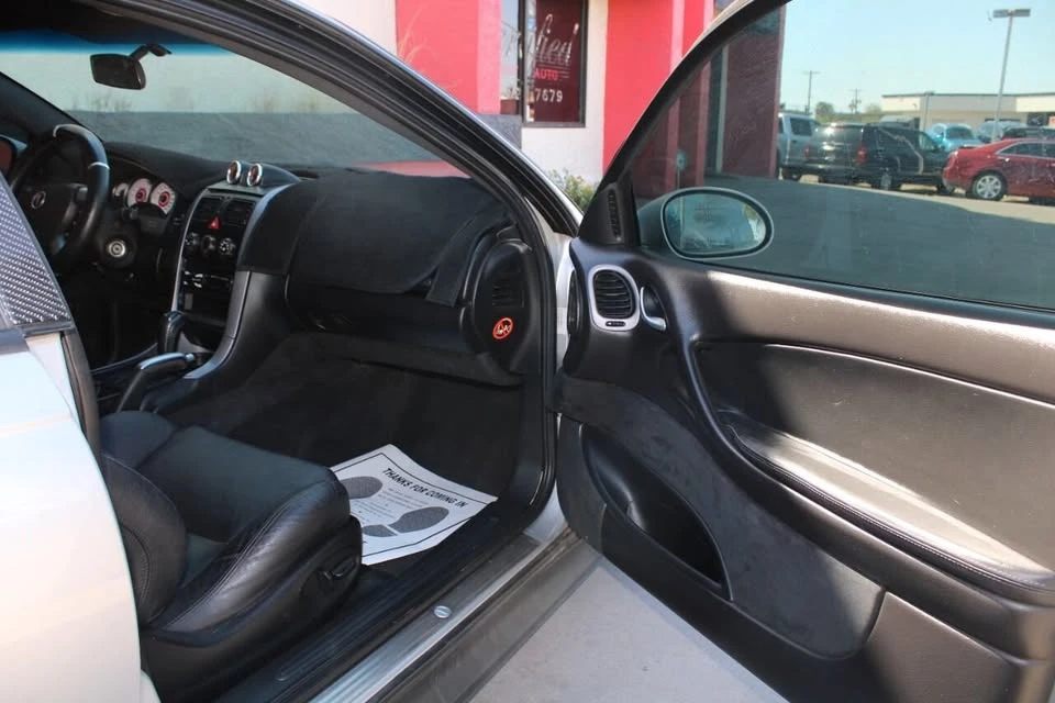 2006 Pontiac GTO 4th Gen - Image 11 of 20